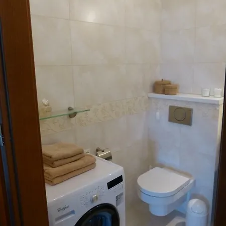 Anrema Trzy-pokojowy Apartament Апартаменты